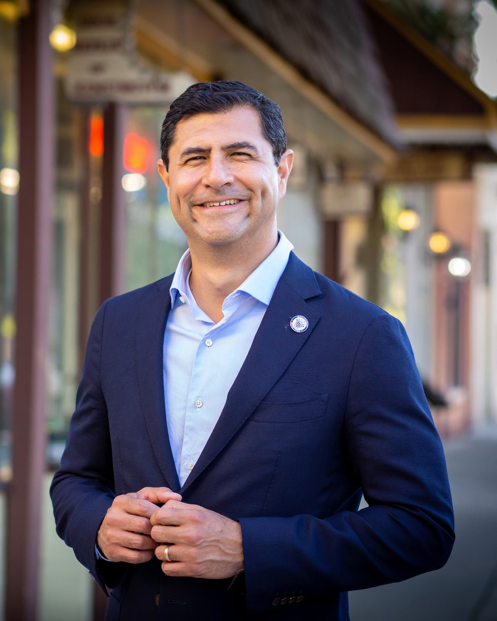 Gabe Albornoz on a Montgomery County street